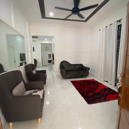 Adda Guest House 코타바하루 외부 사진